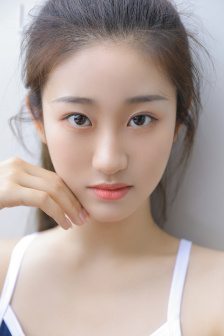 孩子还没睡老公侧面做
